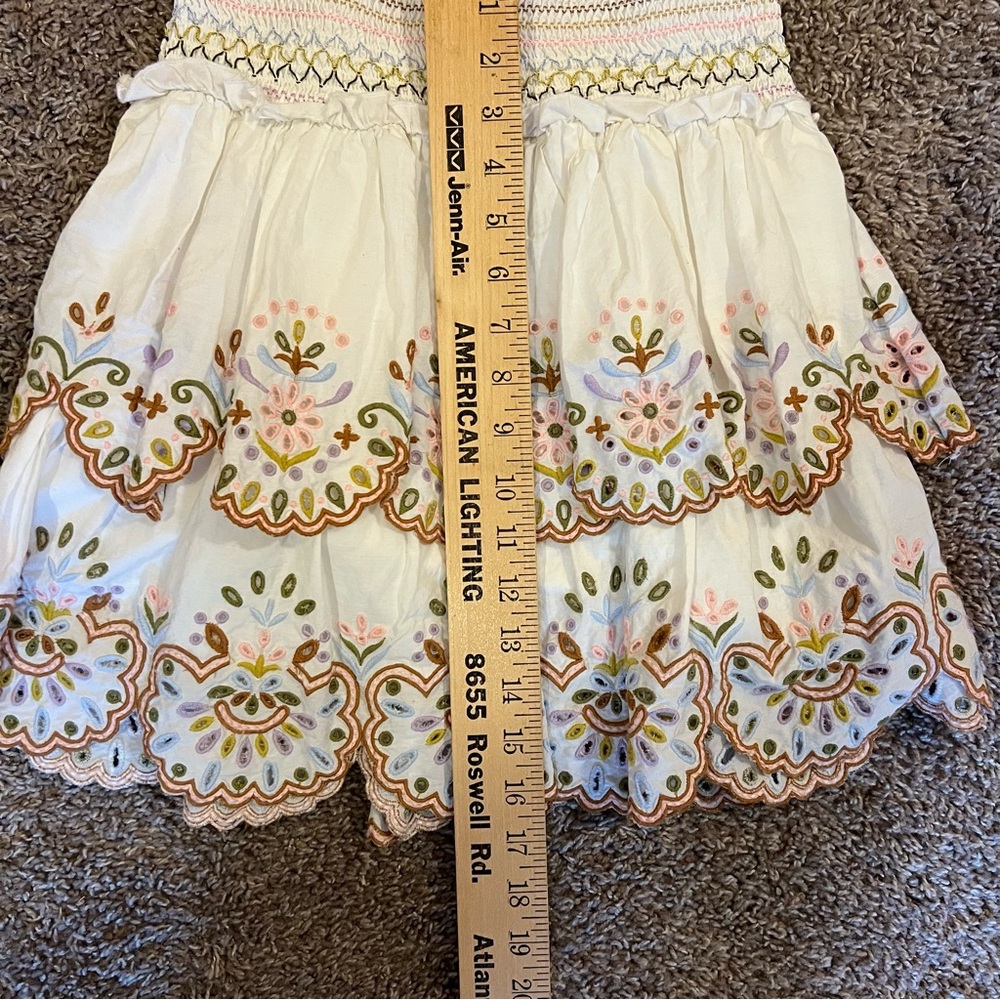 Love the Label Embroidered Tiered Mini Skirt Boho Cotton Scallop Hem Size Small - Picture 10 of 10